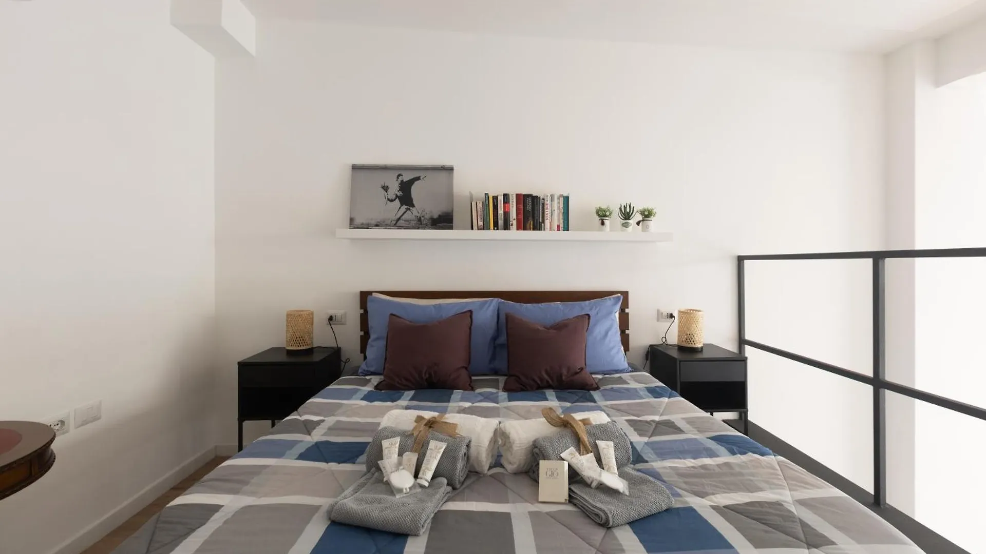 Ambrosia Home, Moderno Loft Tra Navigli E Bocconi 米兰 度假居