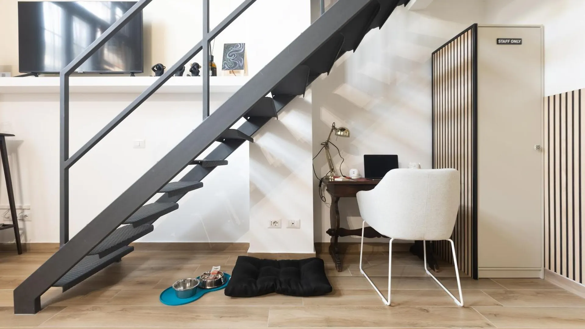 Semesterbostad Moderno E Confortevole Loft Tra Navigli E Bocconi Milano